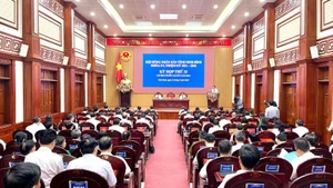 Quang cảnh kỳ họp.