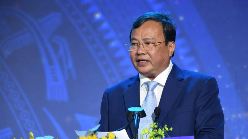 Tây Ninh đặt mục tiêu tăng trưởng trên 10% năm 2026, ký kết nhiều hợp tác quan trọng