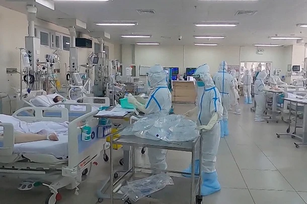 [Video] Bộ Y tế đề nghị các cơ sở y tế bố trí khu điều trị, tránh lây chéo Covid-19