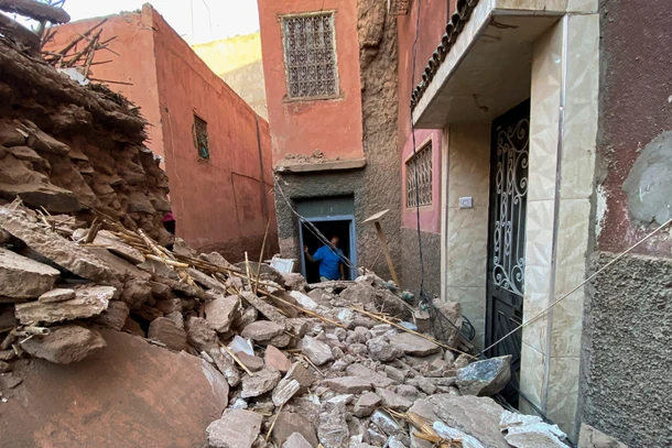 Động đất gây hư hại nhiều tòa nhà ở thành phố cổ Marrakech, ngày 9/9/2023. (Ảnh: Reuters)