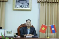 Đại sứ nước Cộng hòa Dân chủ Nhân dân Lào tại Việt Nam Khamphao Ernthavanh. 