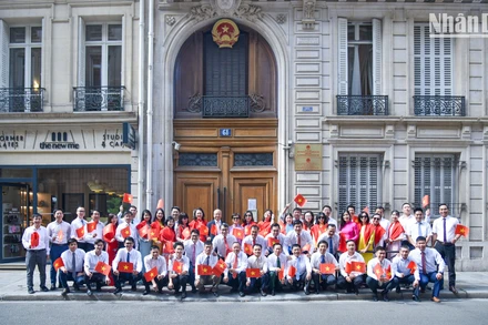 PV tắt ảnh đại diện