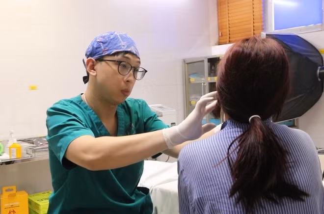Nhóm thuốc điều trị bệnh da liễu cũng được điều chỉnh, cập nhật vào danh mục mới.