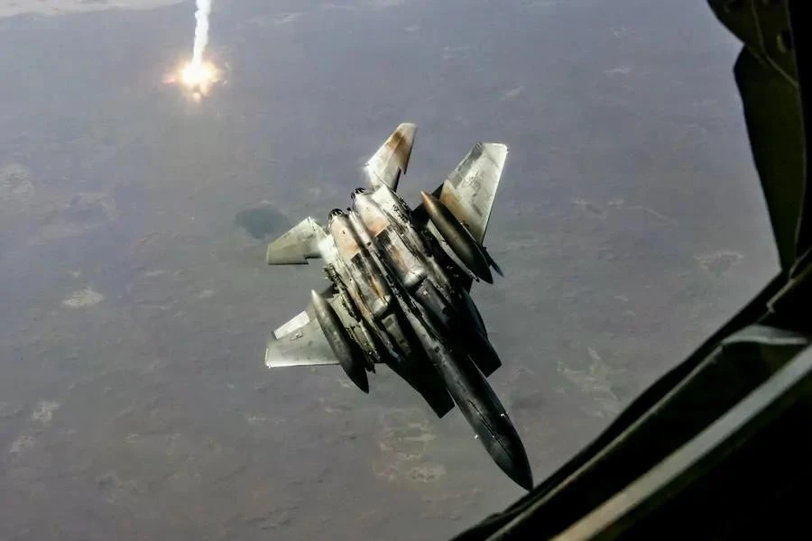 Mỹ xác nhận 3 tiêm kích F-15 rơi do Kuwait bắn nhầm trong tập trận
