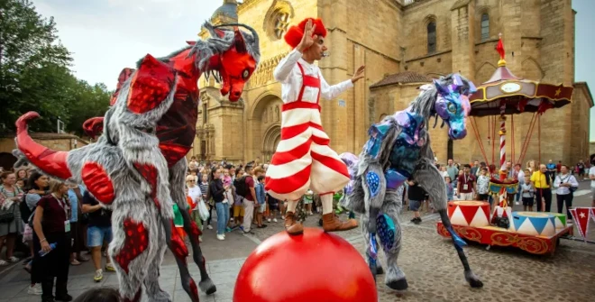 Lễ hội Carnival 2026 khai mạc sôi động tại Tây Ban Nha