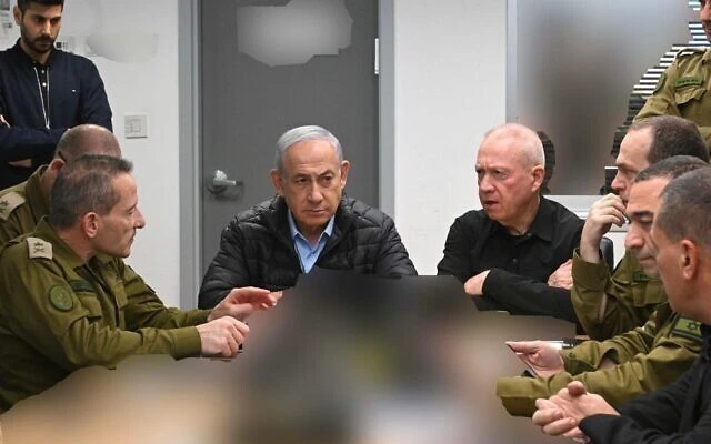 CIA hỗ trợ Israel chọn thời điểm tấn công Iran, video tiết lộ chi tiết