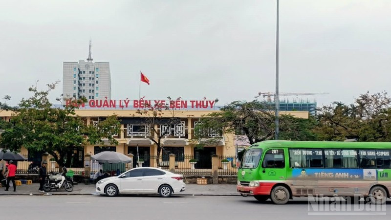 Sở Xây dựng tỉnh Hưng Yên đã ban hành công văn gửi các đơn vị kinh doanh vận tải khách và các bến xe khách trên địa bàn về việc thực hiện bình ổn giá cước vận tải hành khách trong tình hình hiện nay.
