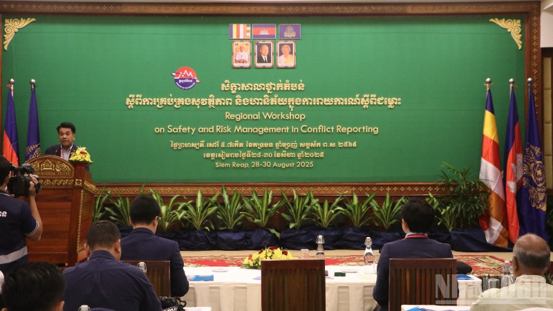 Hơn 30 nhà báo, phóng viên châu Á tham dự Hội thảo. (Ảnh: HUY VŨ)