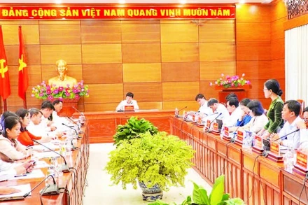 Tổ công tác thẩm định văn kiện Đại hội Đảng bộ trực thuộc Tỉnh ủy Đồng Tháp, nhiệm kỳ 2025-2030 thẩm định văn kiện Đại hội Đảng bộ phường Cao Lãnh.