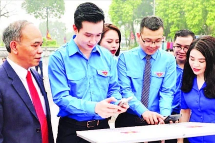 Tuổi trẻ Thủ đô ứng dụng công nghệ để xây dựng văn hóa người Hà Nội.