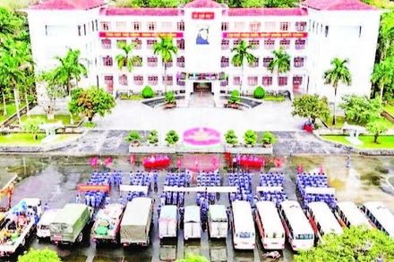 Vùng 3 Hải quân vừa tổ chức xuất quân thực hiện “Chiến dịch Quang Trung”.