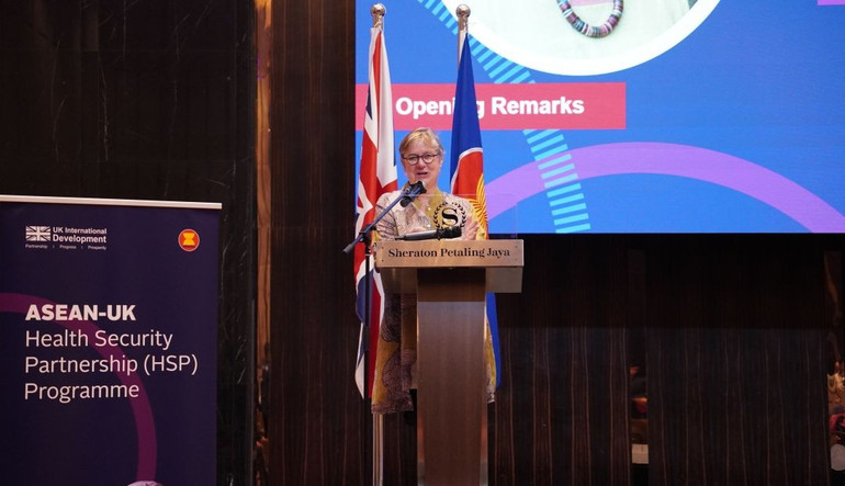 Đại sứ Anh tại ASEAN, Sarah Tiffin. uk-ambassador-to-asean-saraf-tiffin.jpg