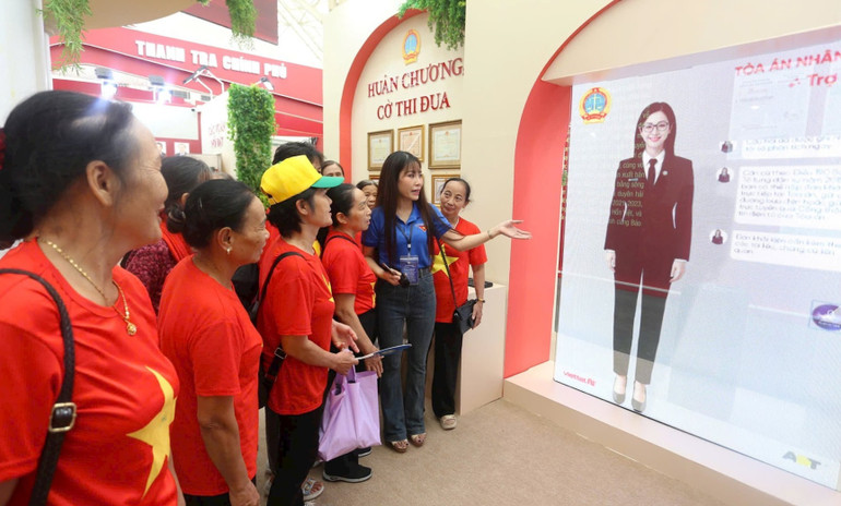 Trợ lý ảo có thể tư vấn và hỏi đáp về pháp luật. 23.jpg