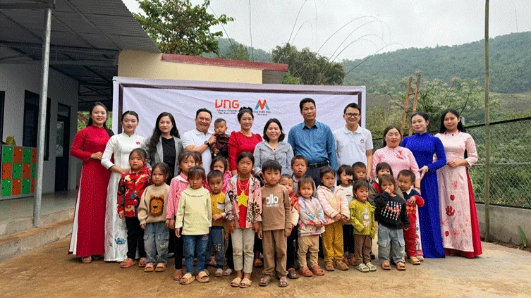 Quỹ Kiến tạo Ước mơ cải thiện điều kiện học tập cho 79 học sinh vùng cao Điện Biên