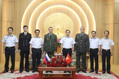 Các đại biểu tại buổi gặp mặt.