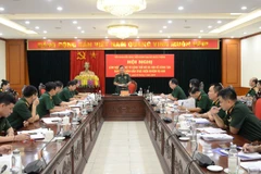 Thiếu tướng Huỳnh Tấn Hùng, Phó Chủ nhiệm Tổng cục Hậu cần-Kỹ thuật, Phó Trưởng Tiểu ban A80, Bộ Quốc phòng chủ trì Hội nghị. 