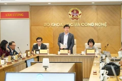 Thứ trưởng Bùi Hoàng Phương chủ trì buổi họp báo.