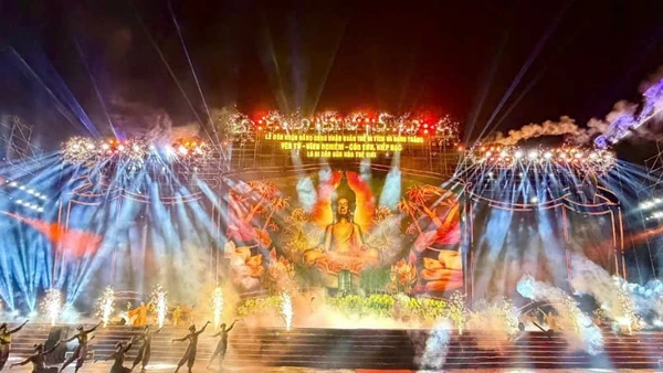 Chương trình nghệ thuật đặc sắc tại Lễ đón bằng công nhận Quần thể di tích và danh thắng Yên Tử-Vĩnh Nghiêm-Côn Sơn, Kiếp Bạc là Di sản văn hóa thế giới.