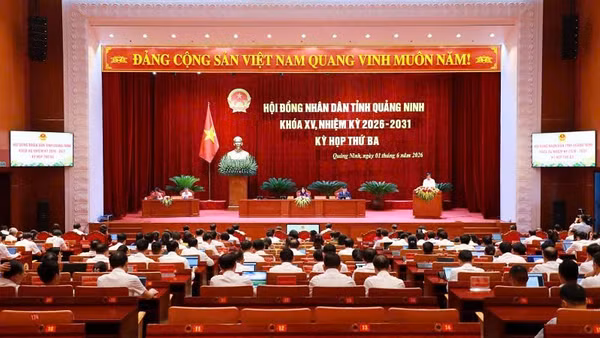 Quang cảnh Kỳ họp Hội đồng nhân dân tỉnh Quảng Ninh khóa XV, nhiệm kỳ 2026-2031.