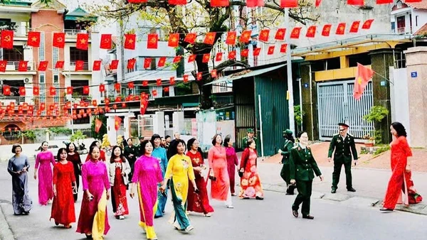 Sáng ngày 15/3, không khí Ngày hội non sông đã diễn ra ở khắp nơi trên địa bàn tỉnh Quảng Ninh.