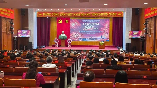 Quang cảnh Lễ kỷ niệm 80 năm Ngày truyền thống ngành thể dục thể thao Việt Nam.