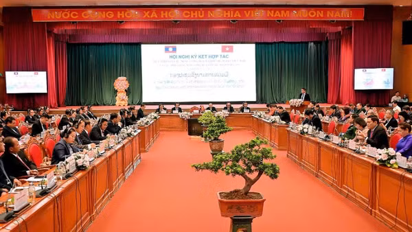 Quang cảnh hội nghị. (Ảnh ĐỨC THỤY)