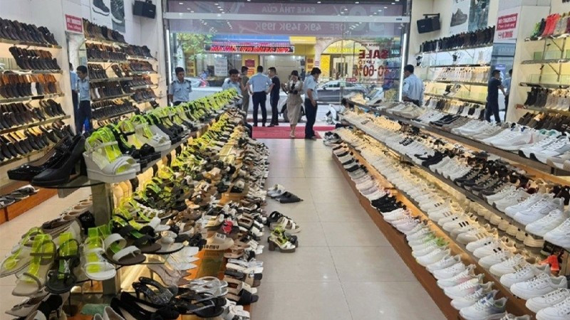Các tang vật thu giữ trong vụ án.