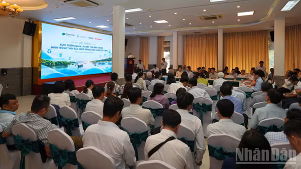 Toàn cảnh Hội thảo “Tăng cường quản lý chất thải rắn trong nuôi trồng thủy sản vùng Đồng bằng sông Cửu Long”.