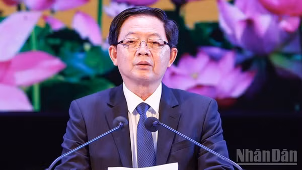 Ủy viên Trung ương Đảng, Phó Thủ tướng Hồ Quốc Dũng phát biểu chỉ đạo tại lễ trao giải.