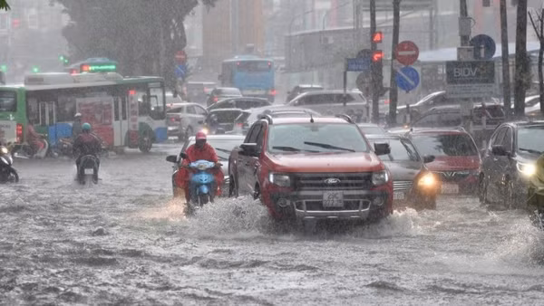 Từ sáng 29/3 đến sáng 30/3, các tỉnh miền bắc liên tiếp xuất hiện hai đợt mưa rào và dông trên diện rộng.