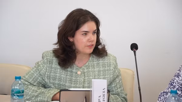 Tiến sĩ khoa học chính trị Valeria Vershinina, Phó Giám đốc Trung tâm ASEAN thuộc Học viện Quan hệ Quốc tế Moskva (MGIMO), Bộ Ngoại giao Nga.