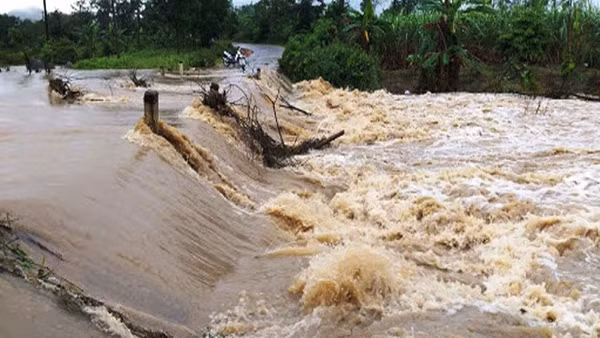 Ban Chỉ đạo Phòng thủ dân sự quốc gia đề nghị Ủy ban nhân dân các tỉnh miền núi phía bắc chủ động triển khai các biện pháp ứng phó, hạn chế thấp nhất thiệt hại do thiên tai gây ra. (Ảnh: Chinhphu.vn)