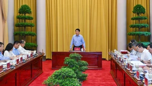 Chủ tịch nước Lương Cường làm việc với Văn phòng Chủ tịch nước.