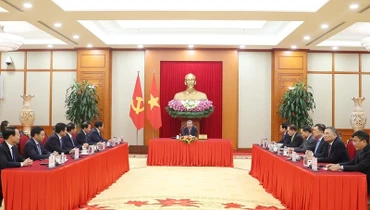Tổng Bí thư Tô Lâm điện đàm với Tổng thống Hoa Kỳ Donald Trump. Ảnh: (THỐNG NHẤT/TTXVN)