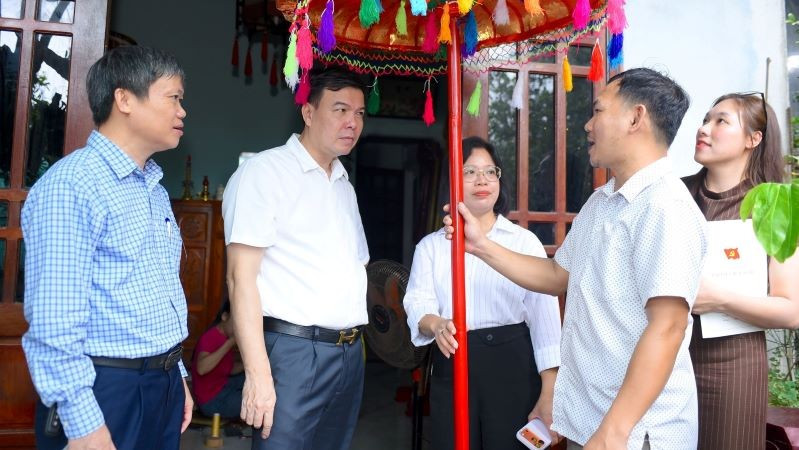 Huế cần huy động nguồn lực, gắn bảo tồn với phát triển văn hóa bền vững Huế cần huy động nguồn lực, gắn bảo tồn với phát triển văn hóa bền vững