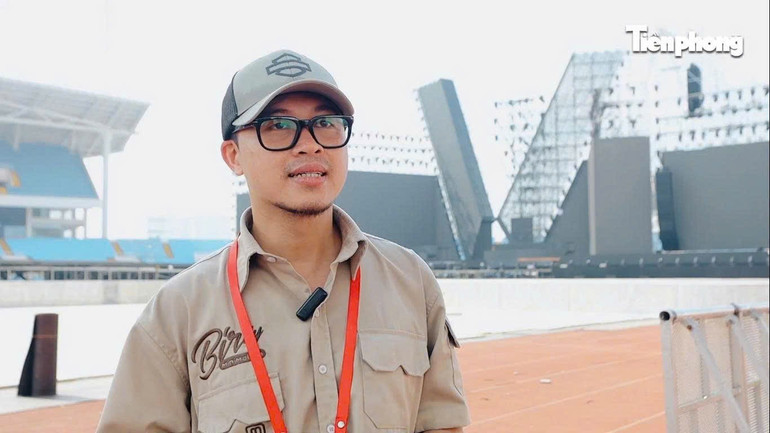 Tổng đạo diễn chương trình Đặng Lê Minh Trí. (Ảnh: tienphong.vn) 1.jpg