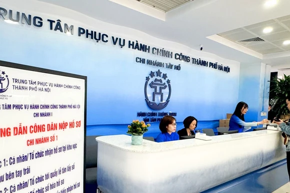 (Ảnh: Trung tâm Phục vụ hành chính công Hà Nội)