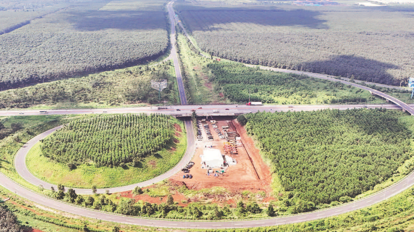 Nút giao Dầu Giây kết nối ba tuyến cao tốc qua địa bàn tỉnh Đồng Nai.