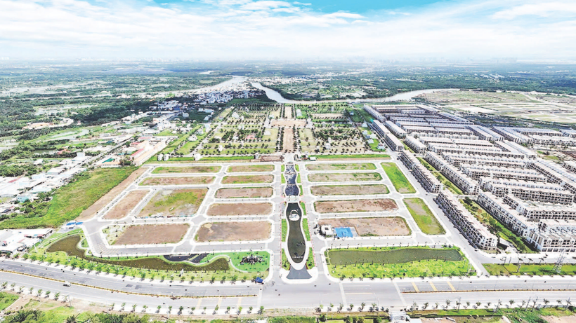 Đô thị thương mại The 826 EC tại khu nam Thành phố Hồ Chí Minh với lợi thế về vị trí và mức giá hợp lý.