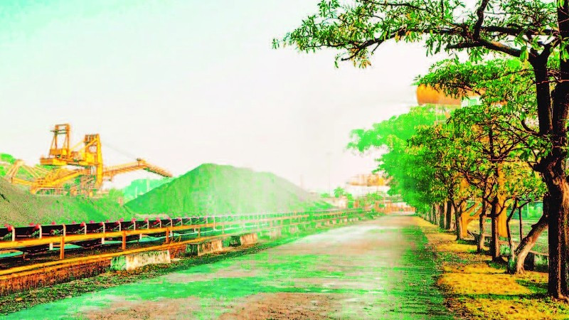 Mặt bằng sản xuất của Công ty Tuyển than Cửa Ông-TKV đều bảo đảm theo tiêu chí sáng-xanh-sạch.