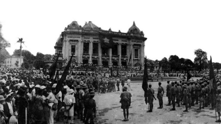 [Quiz] Ngày nào đánh dấu thắng lợi hoàn toàn của Tổng khởi nghĩa Tháng Tám trên cả nước? ảnh 1