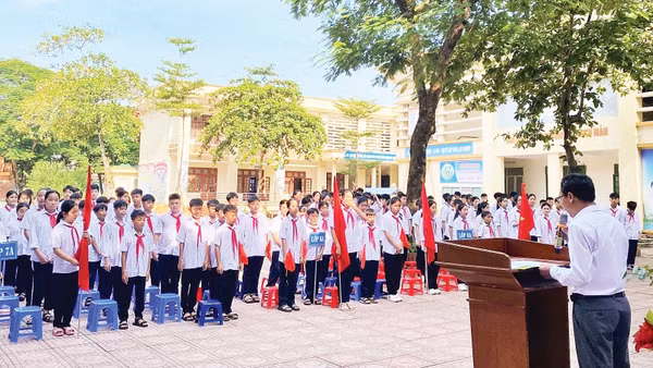 Trường trung học cơ sở Phú Mãn gặp khó khăn ngay từ khâu… tuyển sinh.