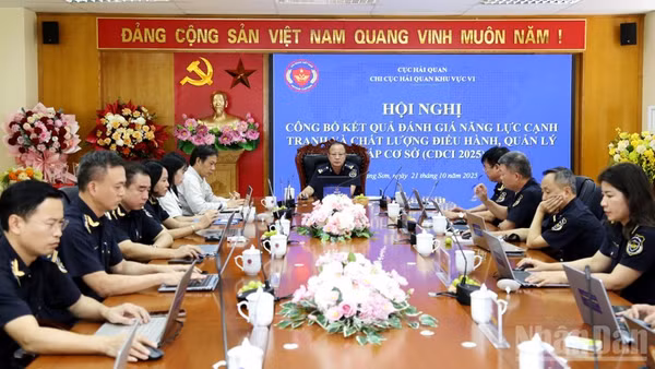 Hội nghị công bố kết quả triển khai thực hiện đánh giá năng lực cạnh tranh và chất lượng điều hành, quản lý cấp cơ sở (CDCI) năm 2025 của Chi cục Hải quan khu vực VI.