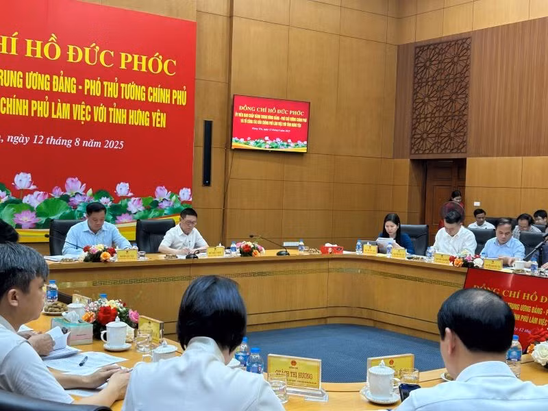 12-8-ptt-3.jpg