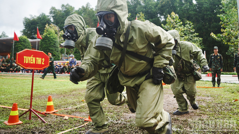Binh chủng Hóa học khai mạc Hội thao ứng phó sự cố hóa chất độc, xạ cấp đại đội, tiểu đoàn phòng hóa toàn quân khu vực phía nam năm 2025.