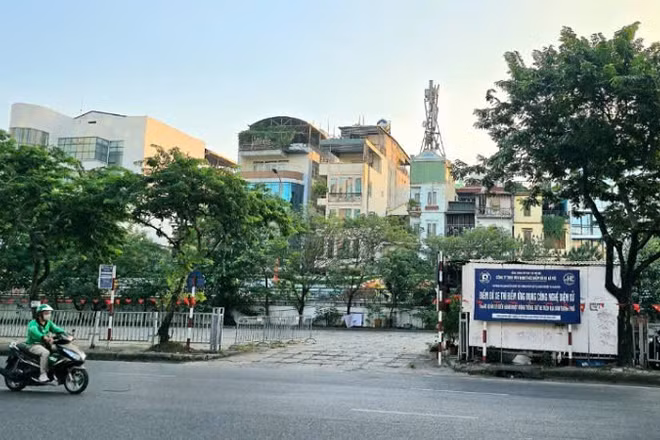 Sở Xây dựng sẽ tập trung xử lý các điểm trông giữ xe không phép, thu tiền sai quy định, vi phạm vị trí và diện tích được cấp phép. (Ảnh minh họa)