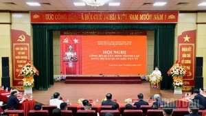 Quang cảnh Hội nghị công bố thành lập Đảng bộ Hải quan khu vực VI.