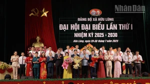 Ban chấp hành Đảng bộ xã Hữu Lũng, nhiệm kỳ 2025-2030.