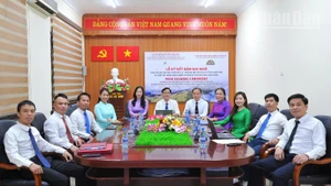 Lễ ký kết Biên bản ghi nhớ hợp tác giữa Trung tâm Xúc tiến Đầu tư, Thương mại và Du lịch tỉnh Lạng Sơn với Hiệp hội hang động quốc gia Hoa Kỳ.