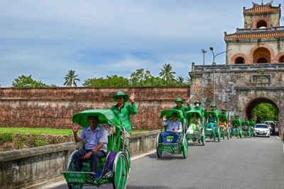 Grab Xích lô sẽ mang đến trải nghiệm độc đáo cho du khách.